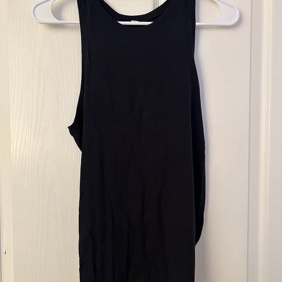 lululemon all tied up tank - Picture 1 of 5